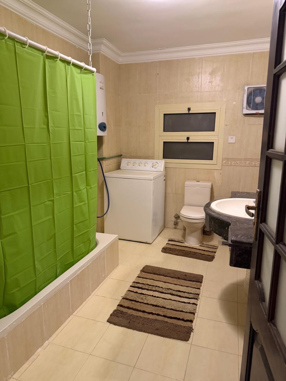 Cozy stay near 5A & u venues Apartment in New Cairo City