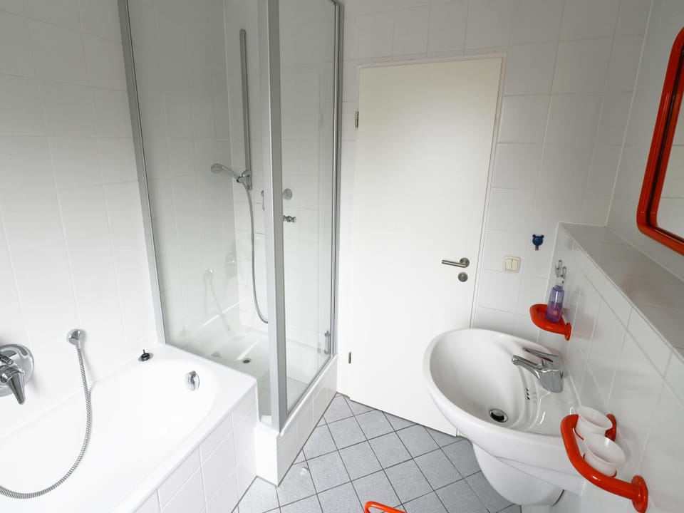 Shower, Bathroom, Bath