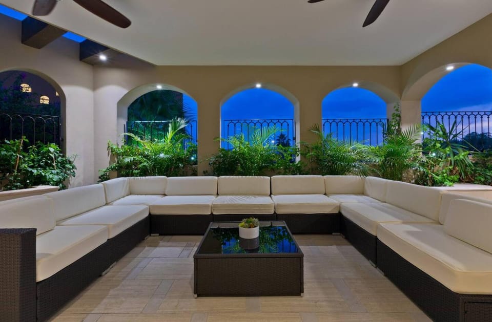 Marbella lane - Chic Casa with Amazing OceanViews House in Baja California Sur