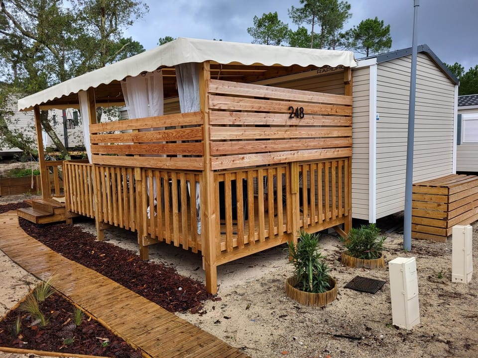Property building, Garden view