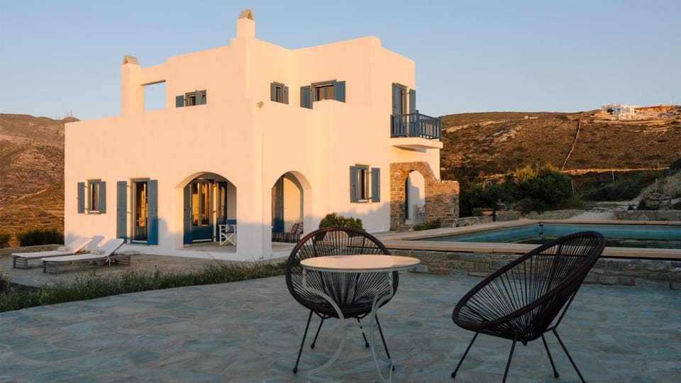 Thymári House Villa in Paros