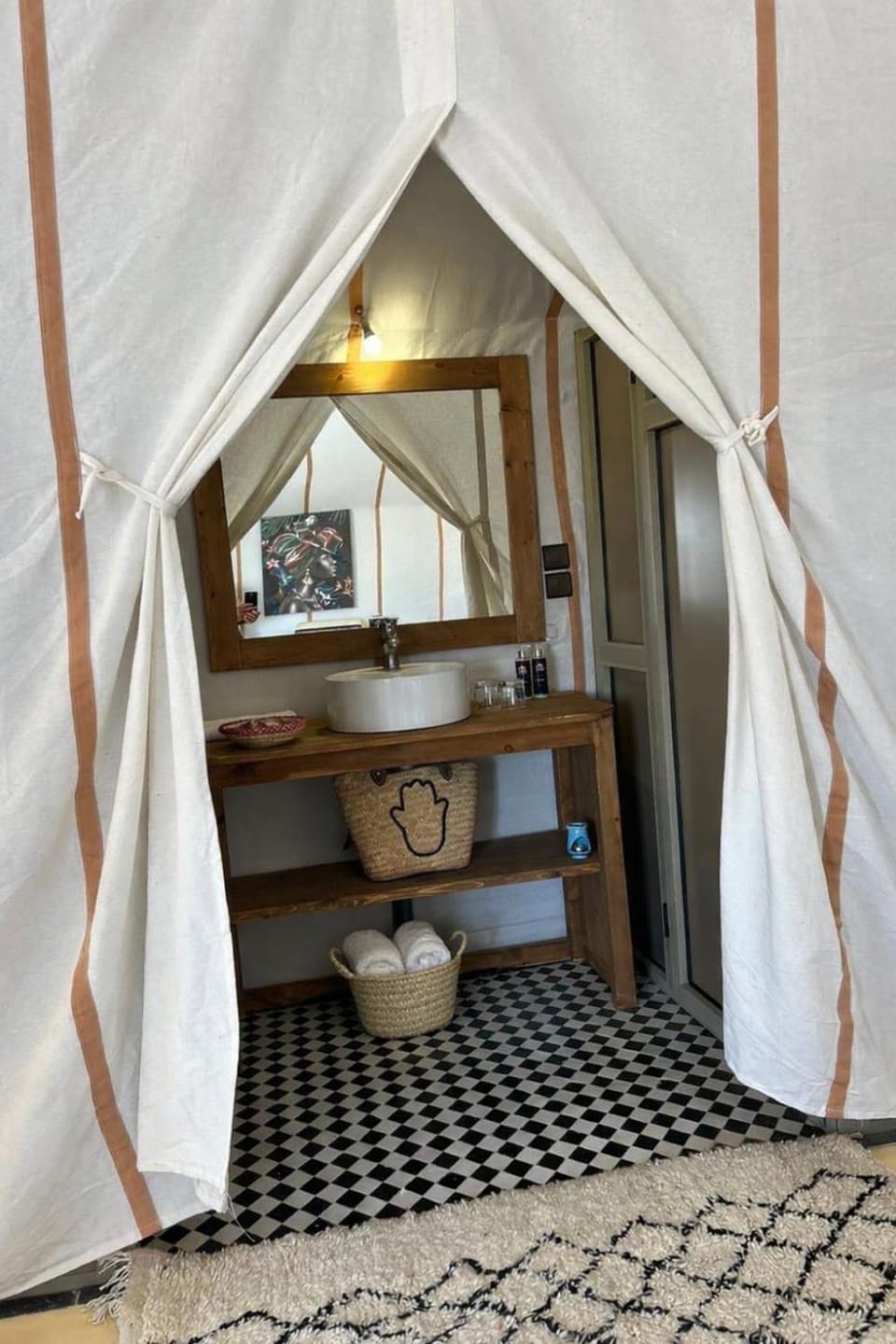 Patio, Bedroom, towels