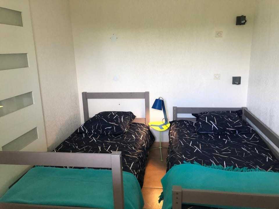 Appartement dans un parc résidentiel proche mer Apartment in Pornichet