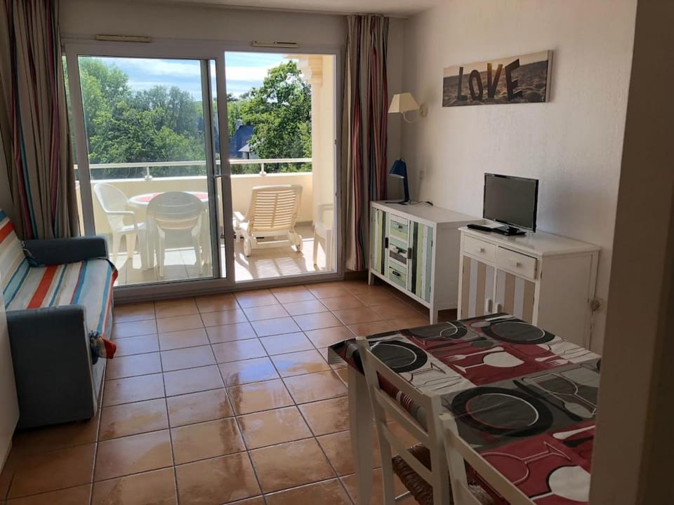 Appartement dans un parc résidentiel proche mer Apartment in Pornichet