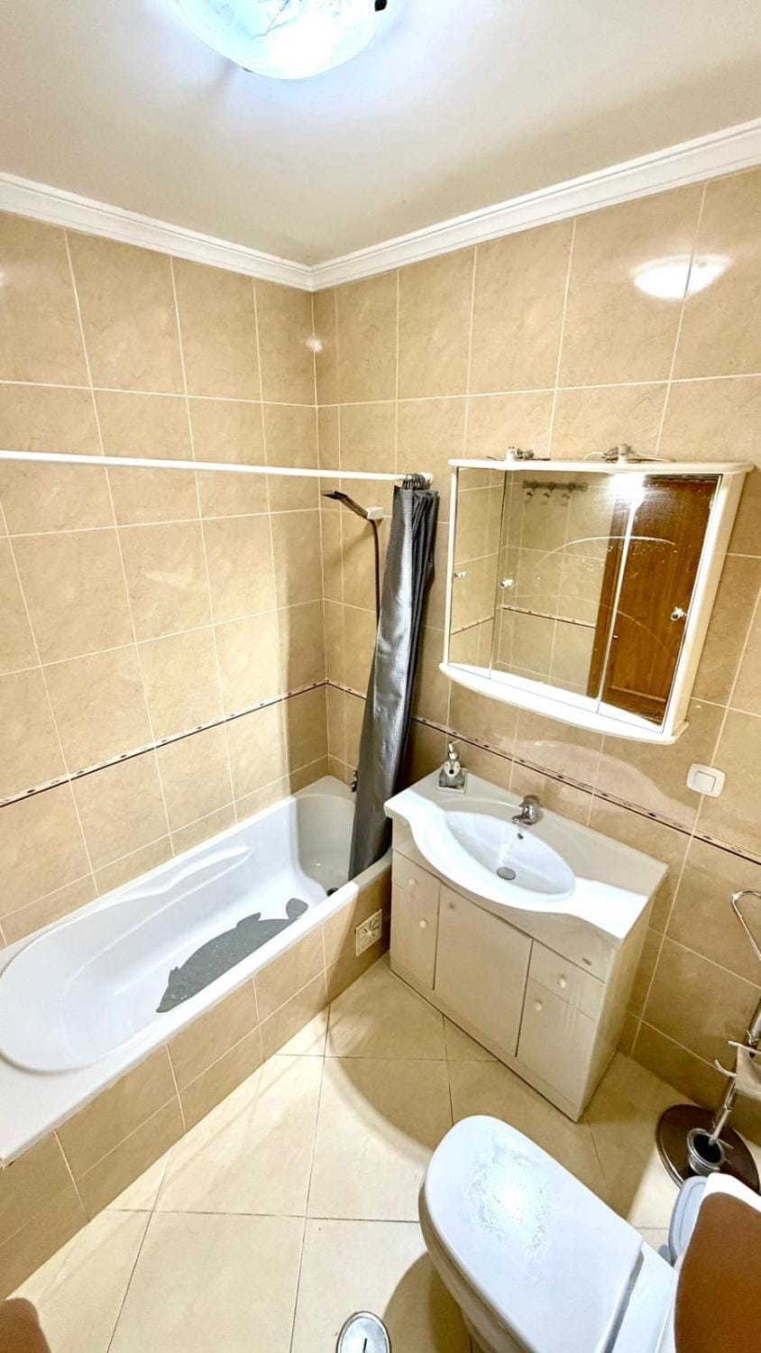Shower, Bathroom, Bath, towels