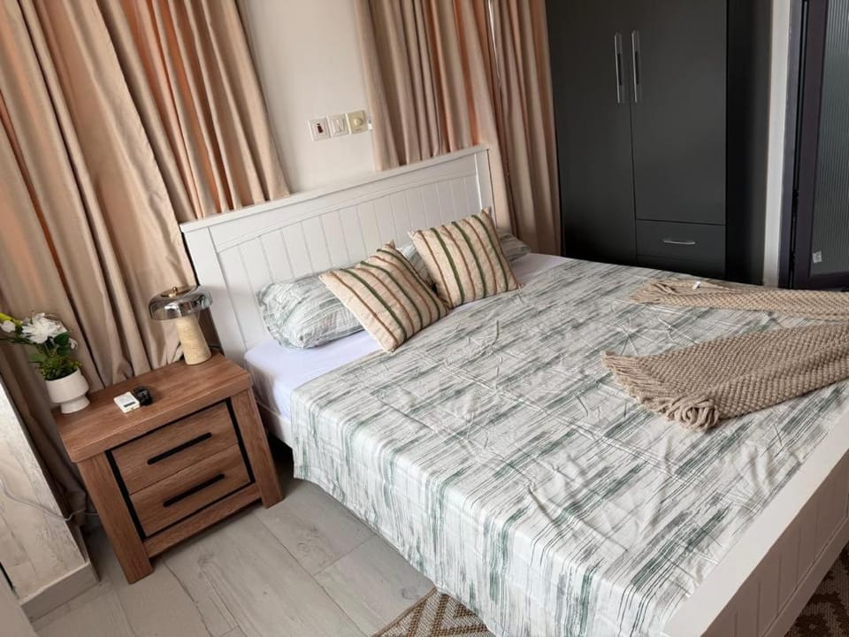 1 Pees Place Apartment in Accra