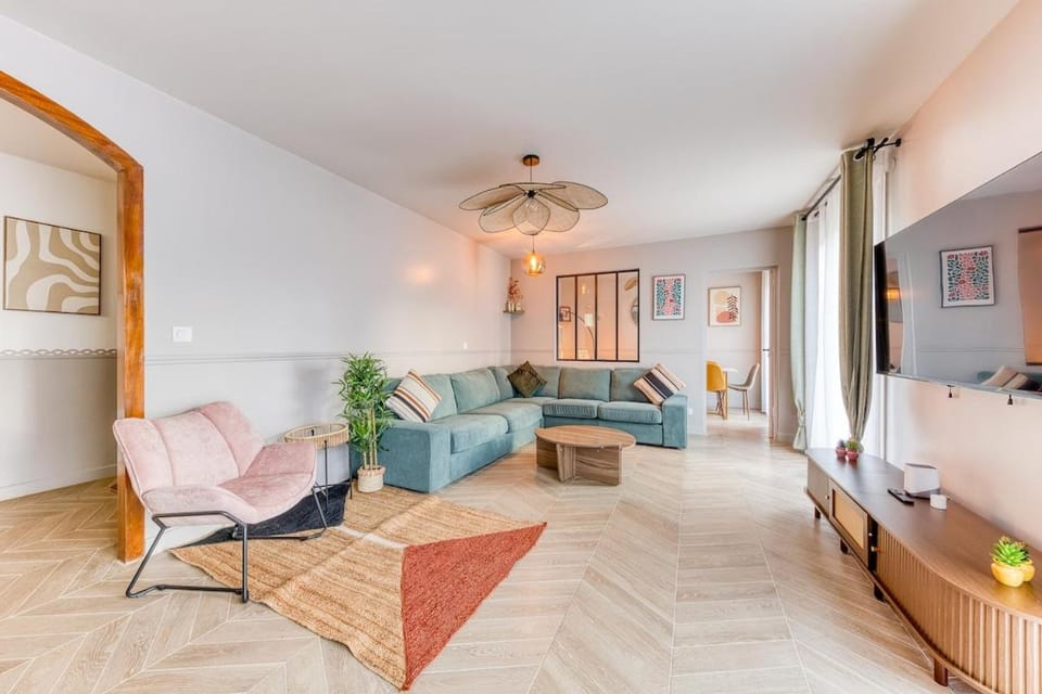 Disney Paris Cosy House Family House in Bussy-Saint-Georges