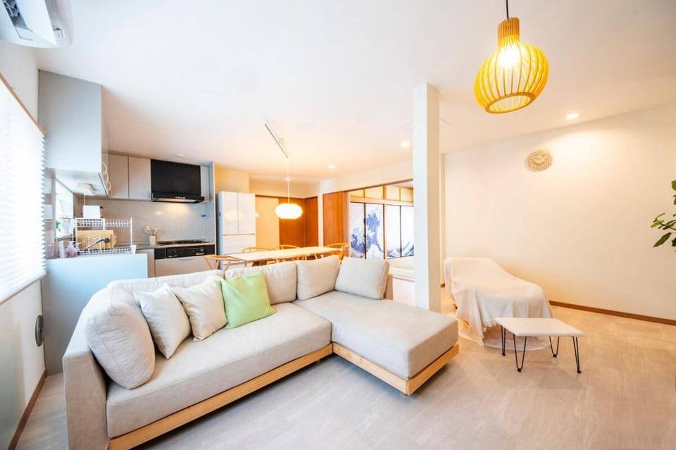 Belle Cotchi KAMEARI Apartment in Japan