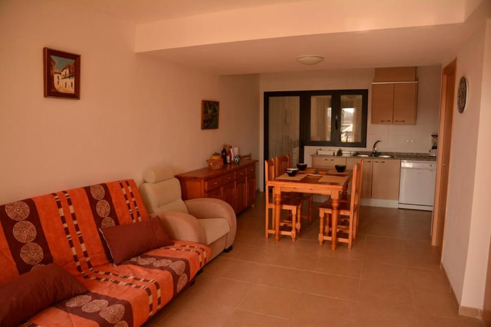 Kitchen or kitchenette, Living room, Dining area