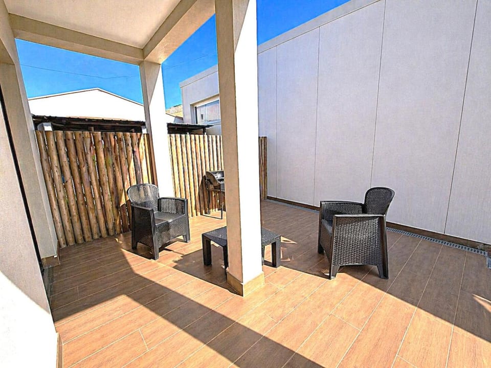 Patio, Off site, View (from property/room), Balcony/Terrace, Dining area
