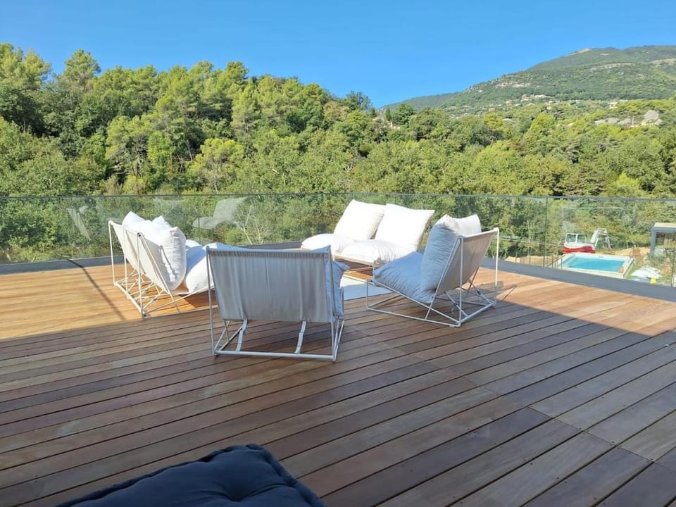 Peaceful contemporary house Villa in Vence