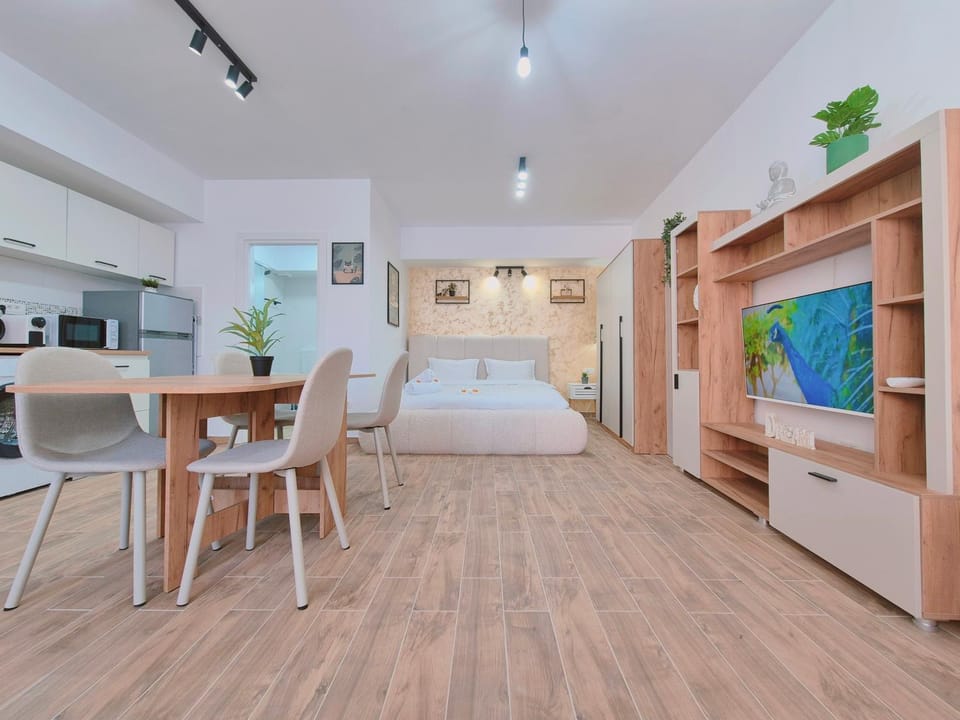 Central Comfort Suites - Geo8 Apartment in Bucharest