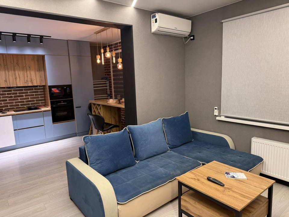 Красивая 1 комнатная квартира 73 Apartment in Almaty