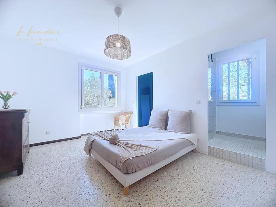 Villa Barbette - Piscine, Jardin clôturé, CLIM, 3 chambres, 8 personnes Apartment in Provence-Alpes-Côte d'Azur