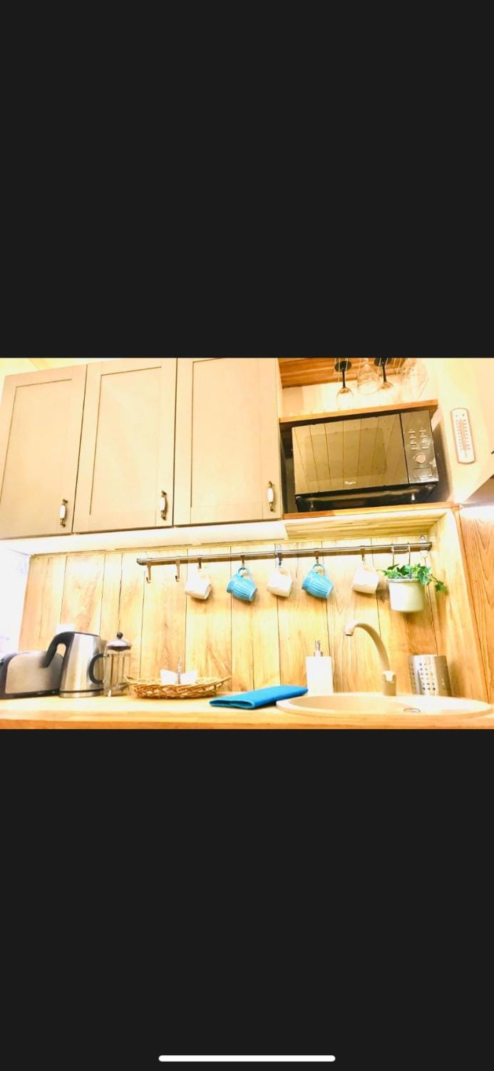 Cozy central studio 24 h self check in Apartment in Tallinn