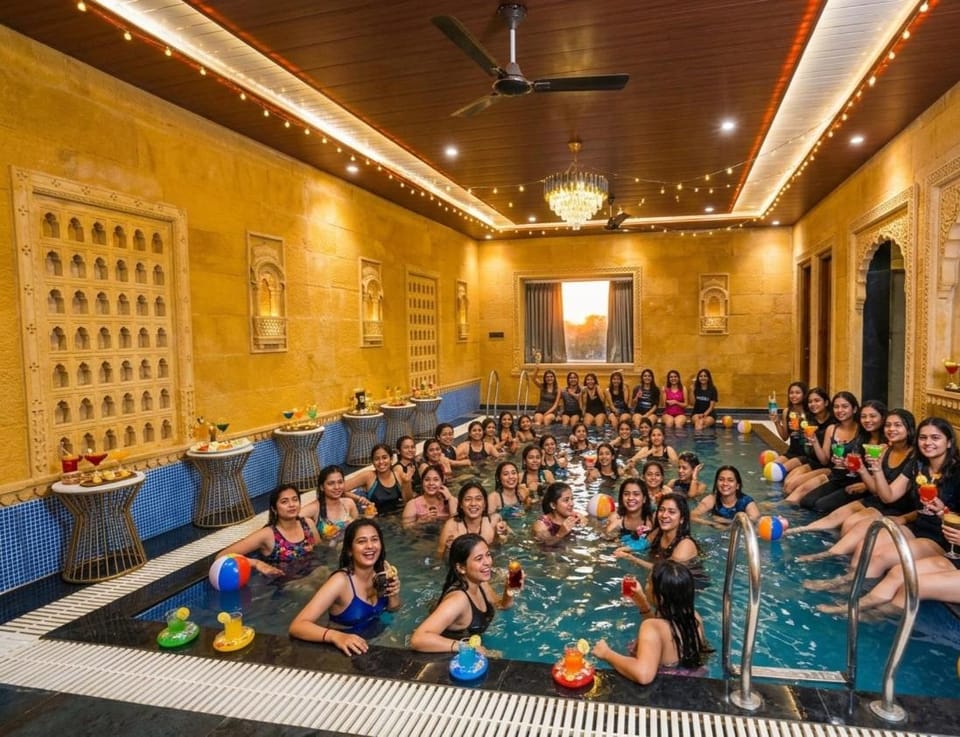 People, Pool view, Swimming pool