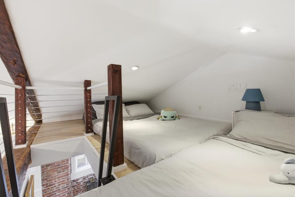 Historic flat - Old Town - 5 min to Salem, beach Apartment in Marblehead