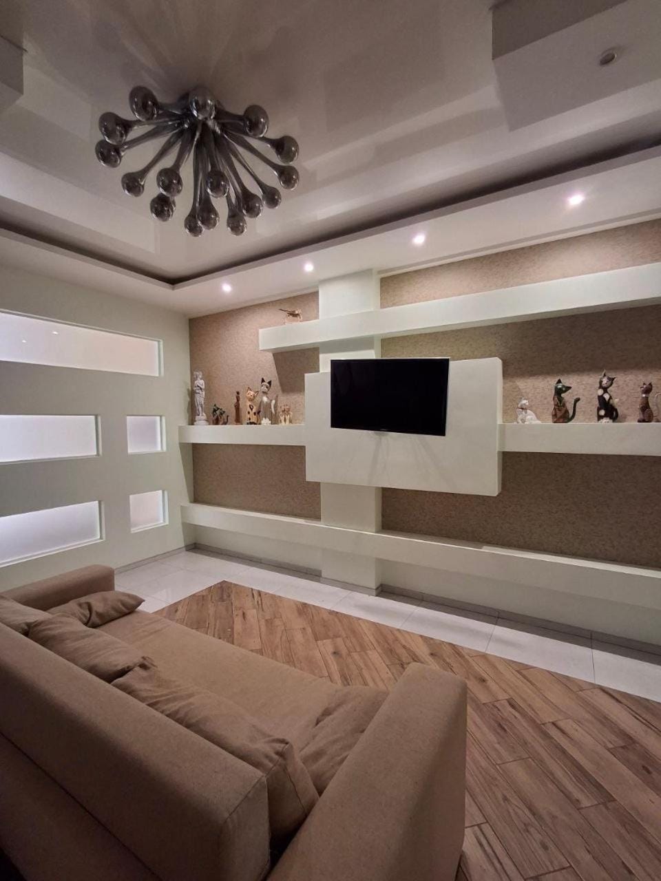 TV and multimedia, Living room, Seating area