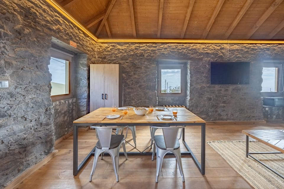 Villa Oxy by YOUR KEY MADEIRA House in Madeira District