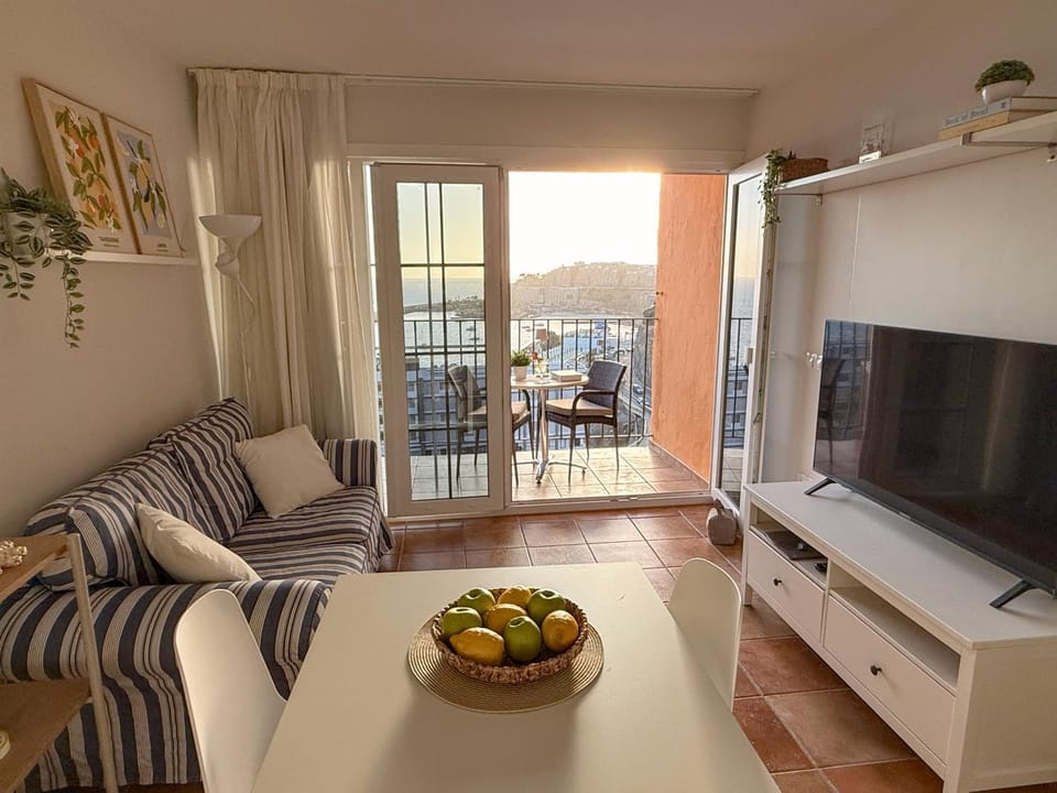 Sunset Balcony & Sea Views in Patalavaca Apt 18 Apartment in Comarca Sur