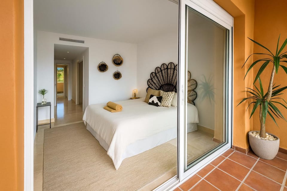 Los Granados Beach front Sea Views Duquesa manilva Apartment in Costa del Sol