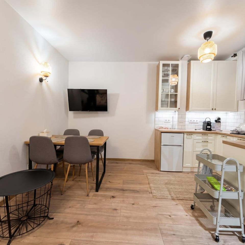 Dimo Cozy Apartments Chisinau Moldova Centre Airport Apartment in Chișinău