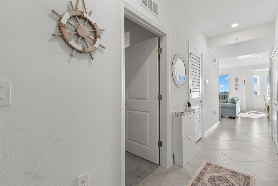 Wellen Park G&CC - 22 unit on 3rd floor House in North Port