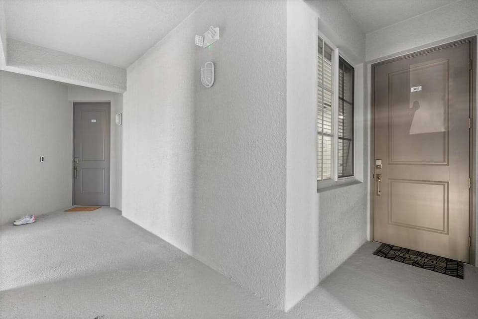 Wellen Park G&CC - 22 unit on 3rd floor House in North Port