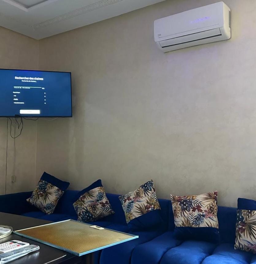 TV and multimedia, air conditioner