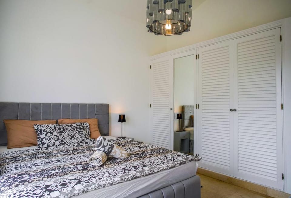 Bed, Bedroom, wardrobe