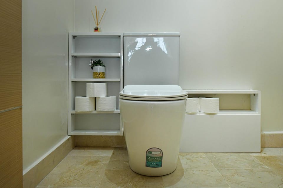 Toilet, Bathroom