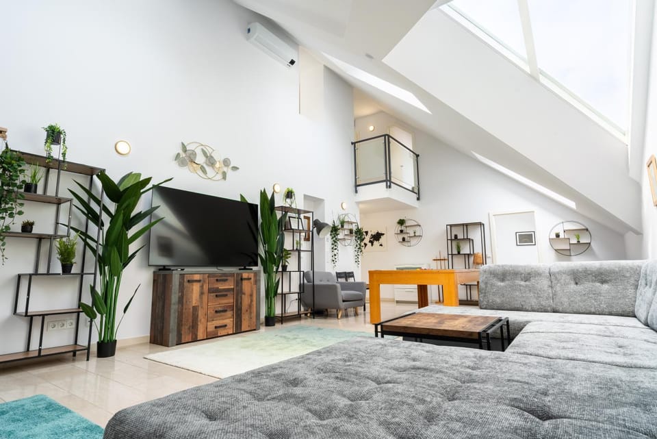 Sky Garden Vienna Apartment in Vienna