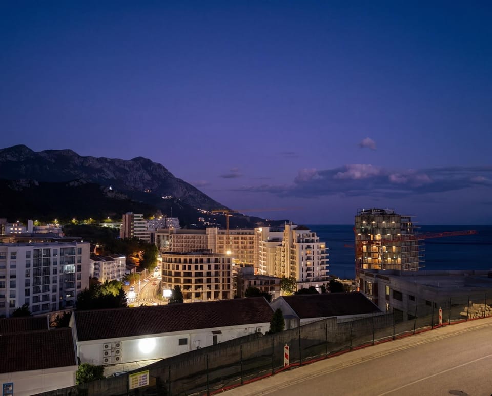 Night, Neighbourhood, Natural landscape, City view, Mountain view, Sea view