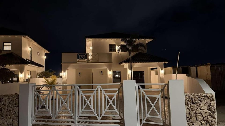 Villa 19C Relax & Dive Resort Bonaire Village Villa in Venezuela