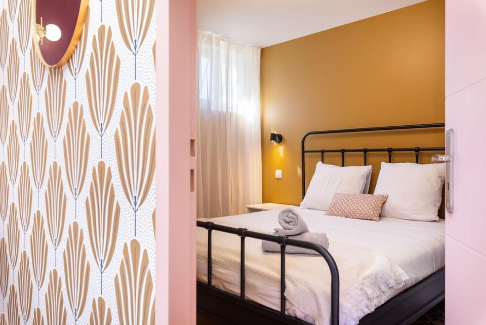 Le Cocon Velin & SPA Apartment in Villeurbanne