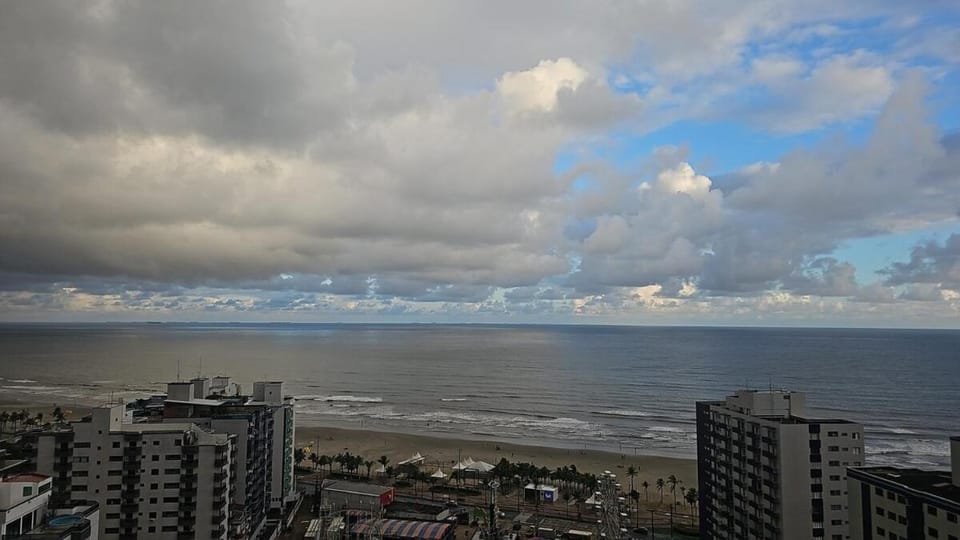 Linda Cobertura Frente Mar Apartment in State of São Paulo