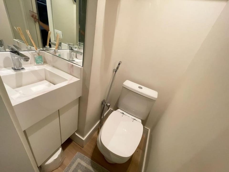 Lindo, equipado, com piscina e serviços de hotel Apartment in Rio de Janeiro