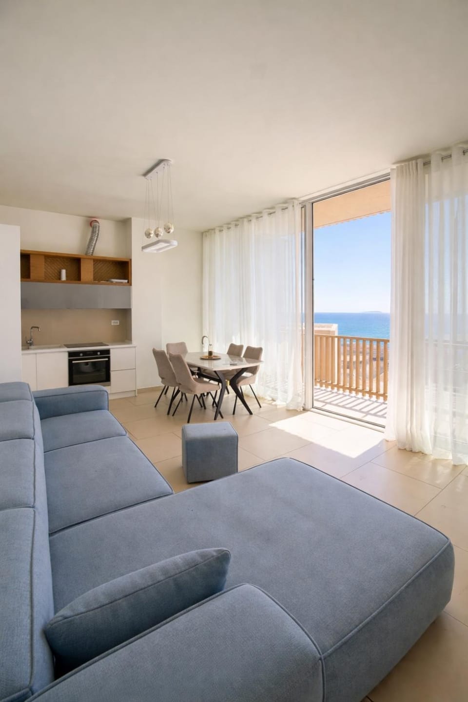 Kitchen or kitchenette, Living room, Dining area