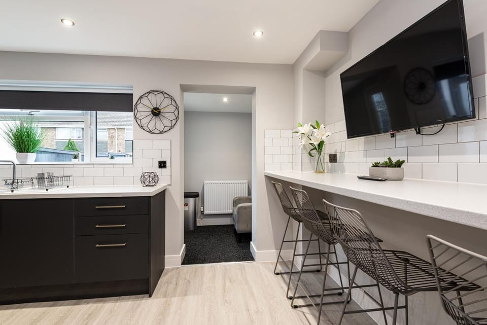 Communal lounge/ TV room, Communal kitchen