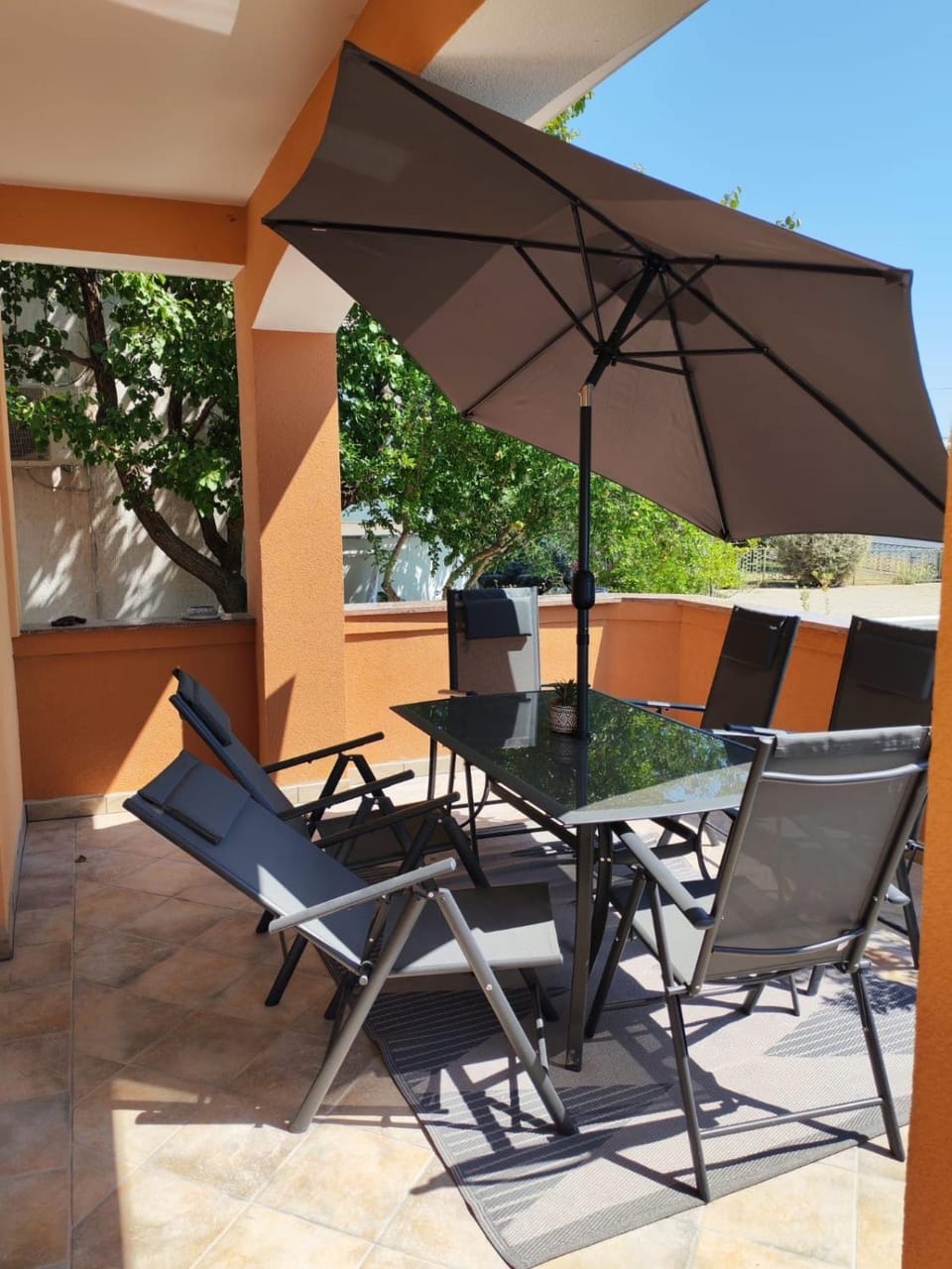 Pearl Apartments Bed and Breakfast in Šibenik-Knin County, Croatia