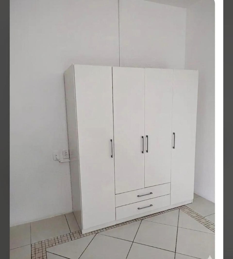 Apto com garagem - Localização estratégica - Próx BR 116 e RS 239 Apartment in State of Rio Grande do Sul