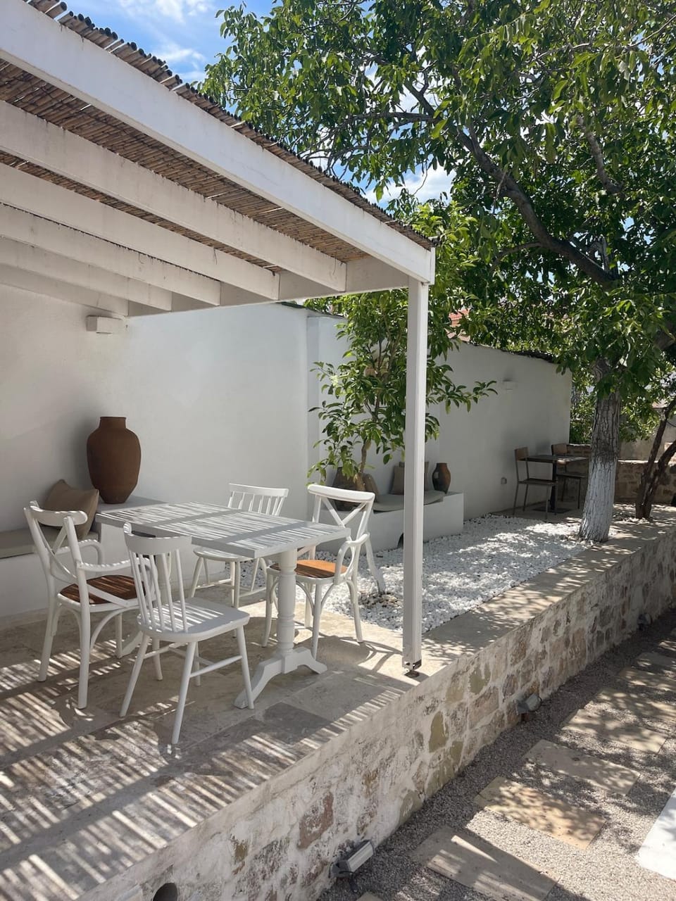 Feel the Spirit of Ayvalık-Zoe Guest House Apartment in İzmir Province