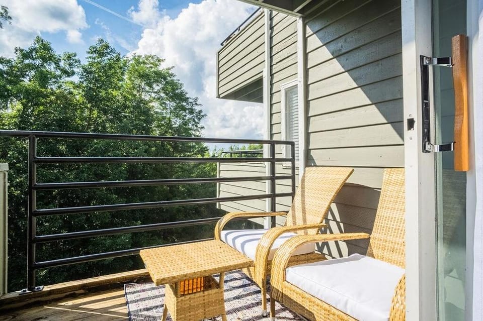 View (from property/room), Balcony/Terrace