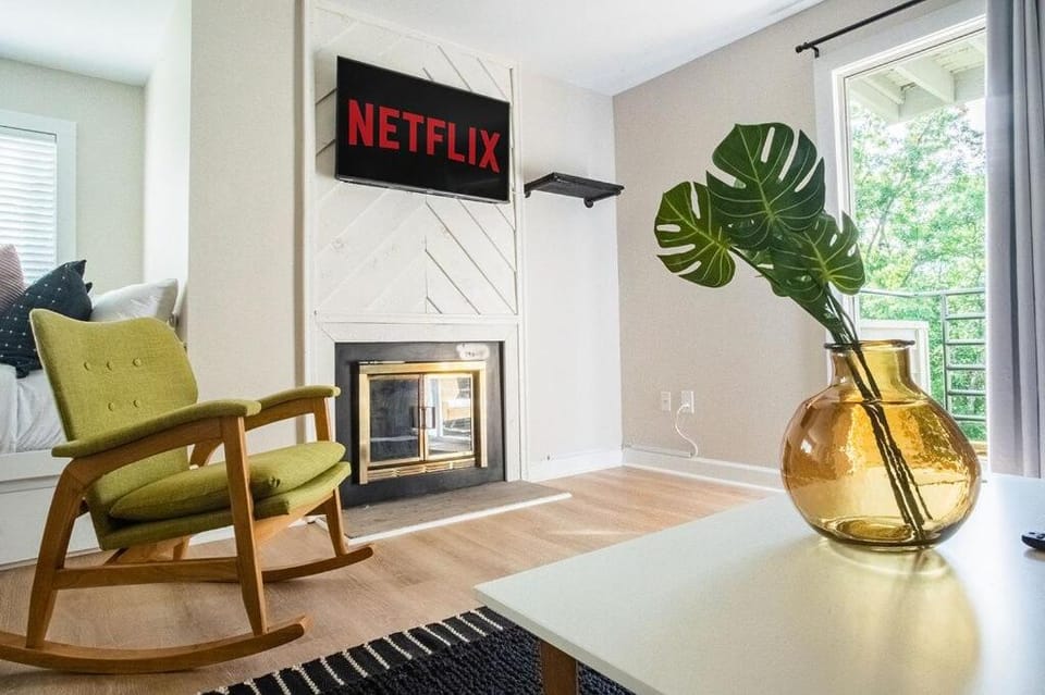 Living room, Decorative detail