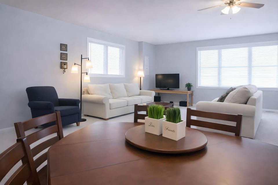 PRAIRIE SKY STAY House in Cheyenne