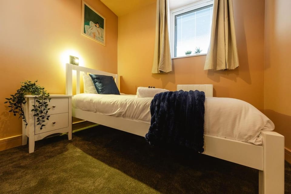 Westbury Collection - The Village Residence Apartment in Bristol