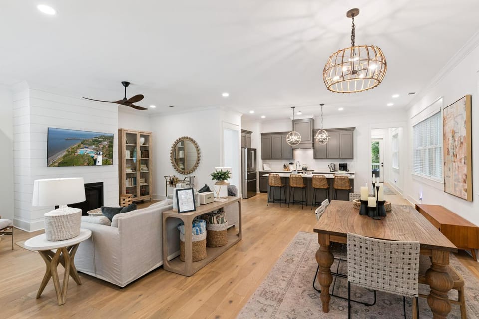 Livn' the Good Life - 1153 Ocean Blvd House in Saint Simons Island