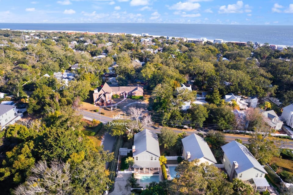 Spartina - 1073 Demere Road House in Saint Simons Island