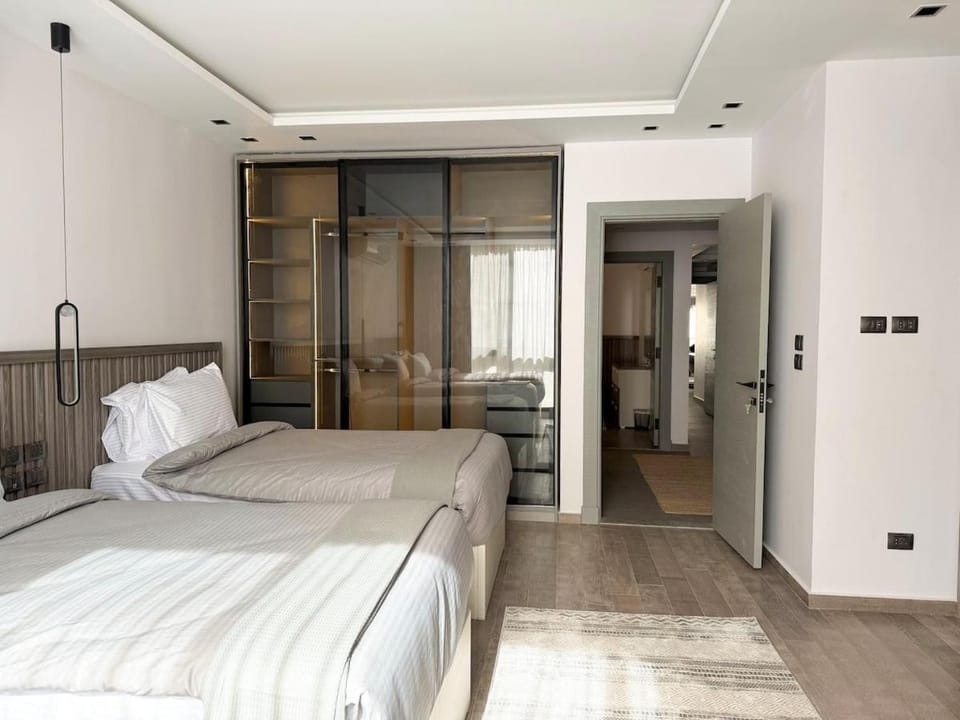 3BR Apartment with Balcony in Lakeview New Cairo Apartment in New Cairo City