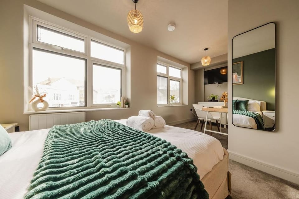 Westbury Collection - The Trym Suite Apartment in Bristol